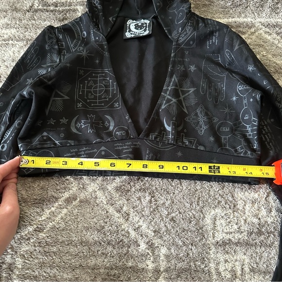 KILLSTAR Witchhead Hooded Crop Top Goth Witchy - Picture 8 of 8